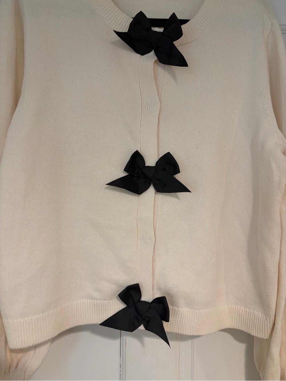 LOFT Cream Cardigan with Black Bow Detail - Picture 2 of 6